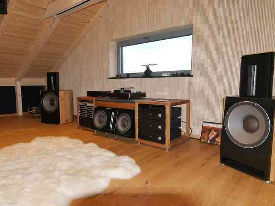 Bohne Audio BB-18 Stereosystem und Kino-Ergänzung mit Center BB-12 - vollaktives System mit Trinnov Altitude