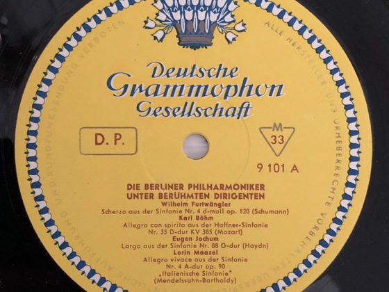 Die berliner Philharmoniker unter berühmten Dirigenten