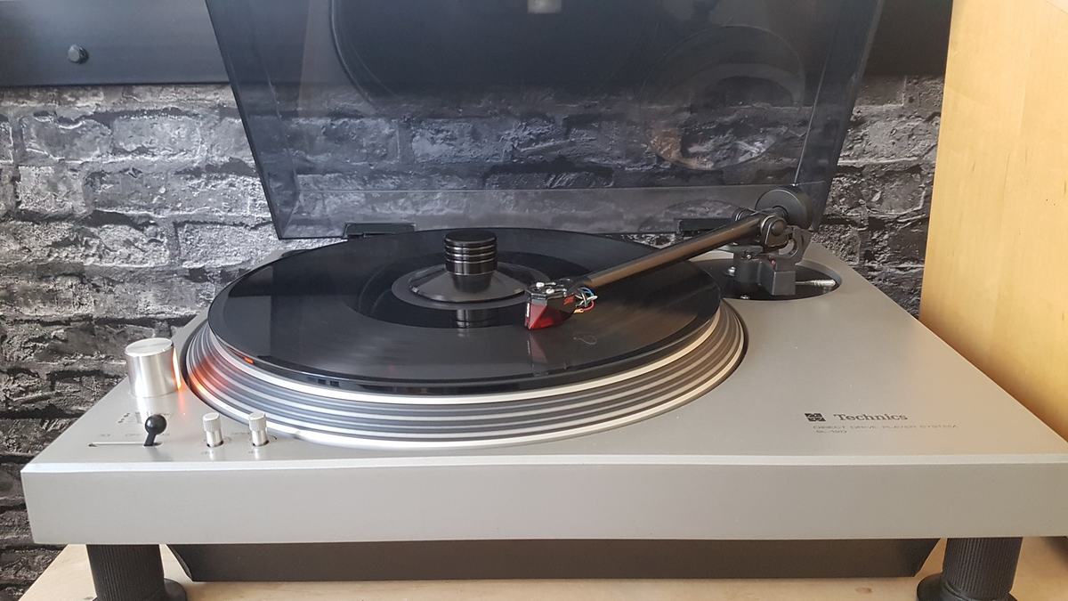 Technics SL-120 -  Rega