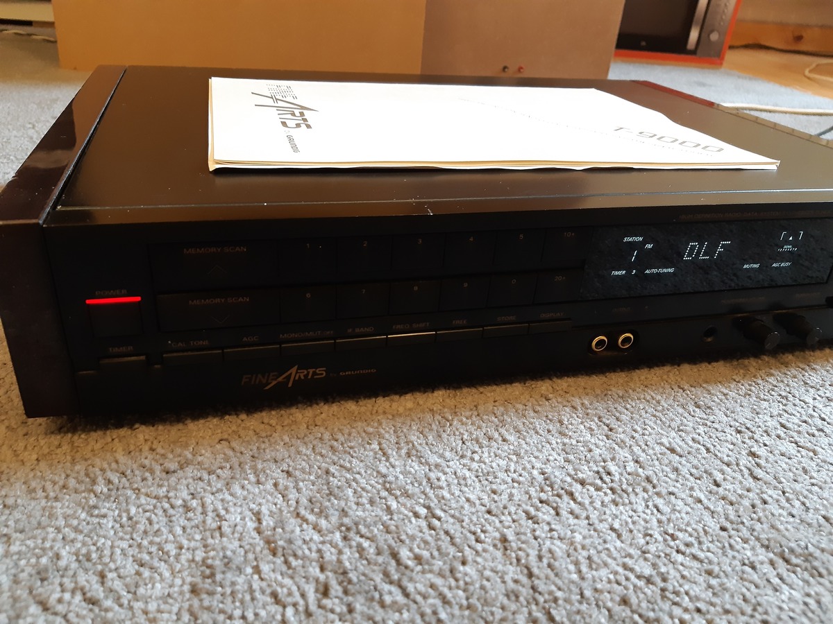 Grundig FineArts T9000