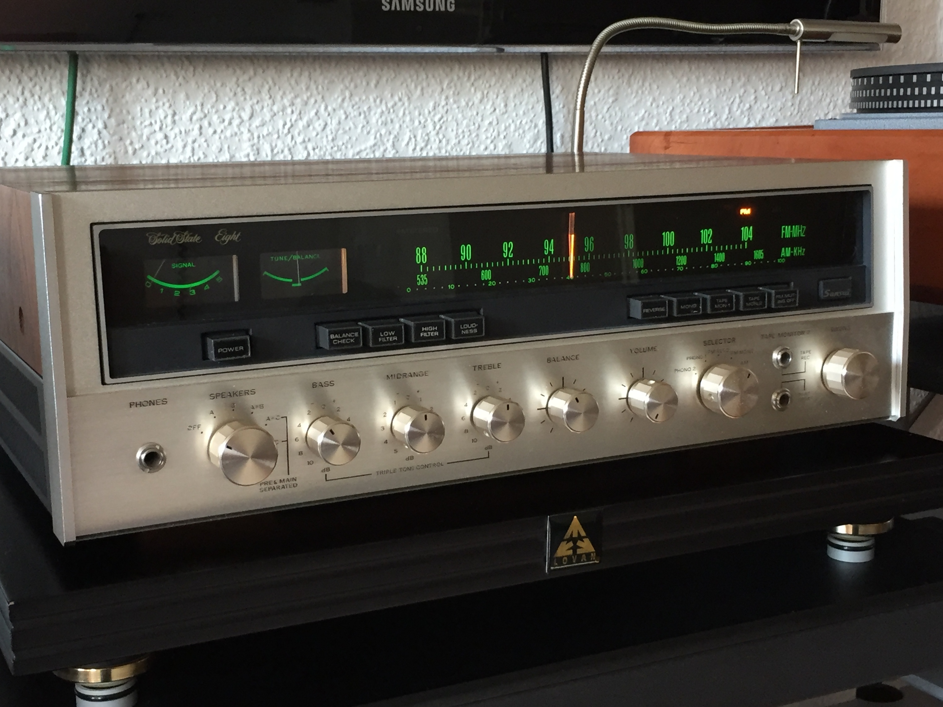 Sansui Eight