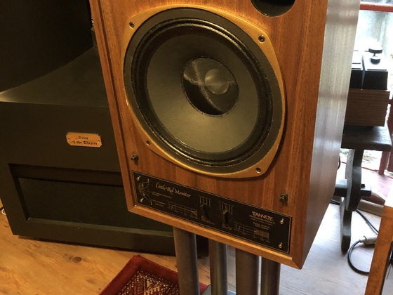 Tannoy Little Red Monitor