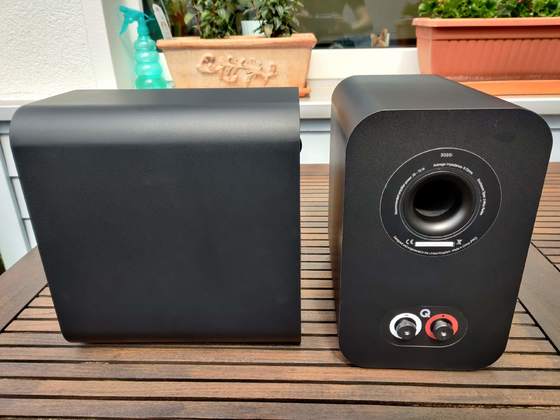 Q-Acoustics 3020i Seitenansicht