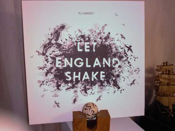 PJ Harvey_Let England Shake