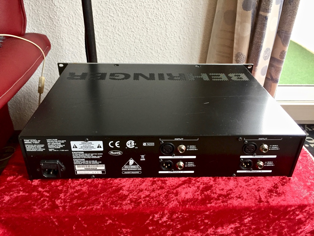 Behringer6