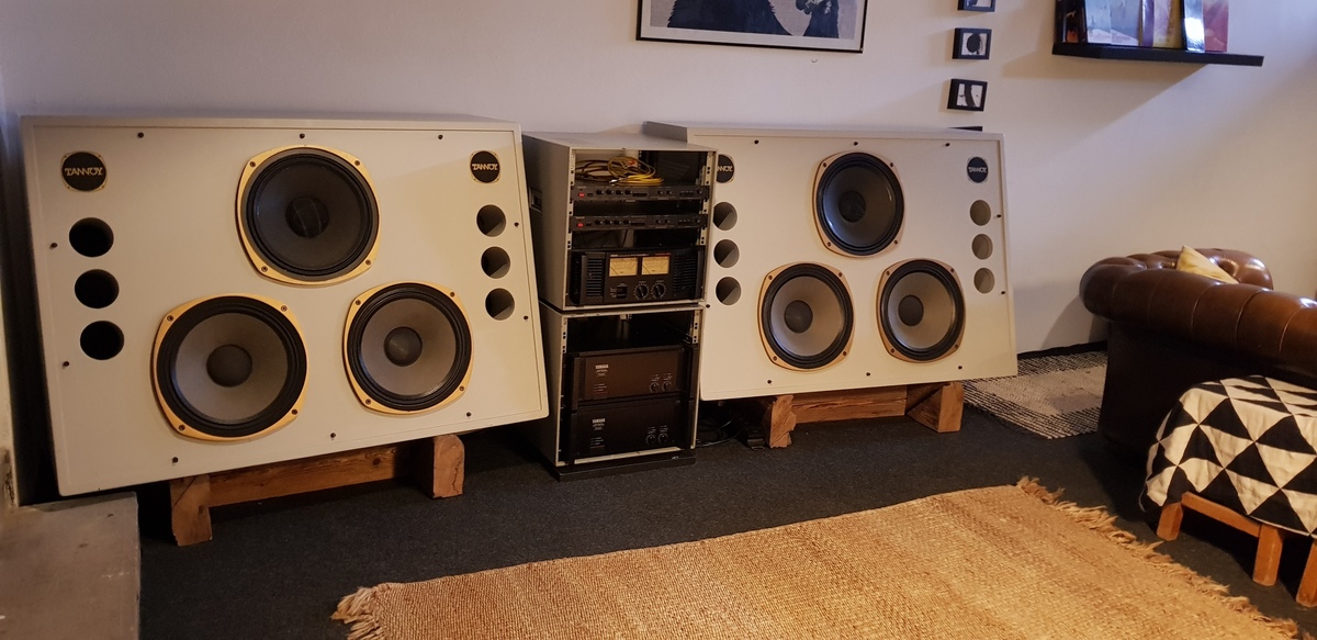 Tannoy Dreadnough