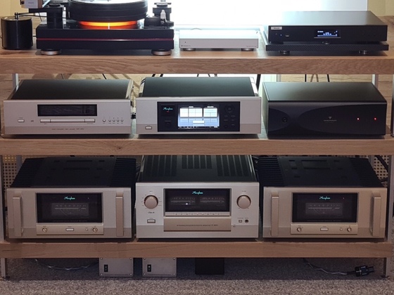 Accuphase - Melco