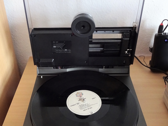 Technics SL-7 aufgeklappt