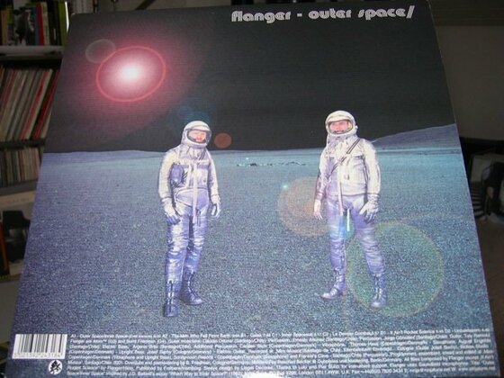 Flanger, outer space / inner space