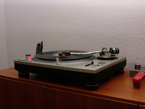 Technics SL-1200 MK II mit SPU