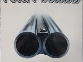 3562