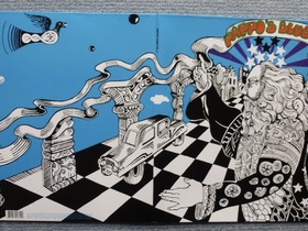 1137