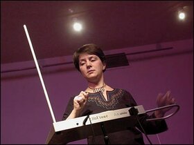 Lydia Kavina am Theremin